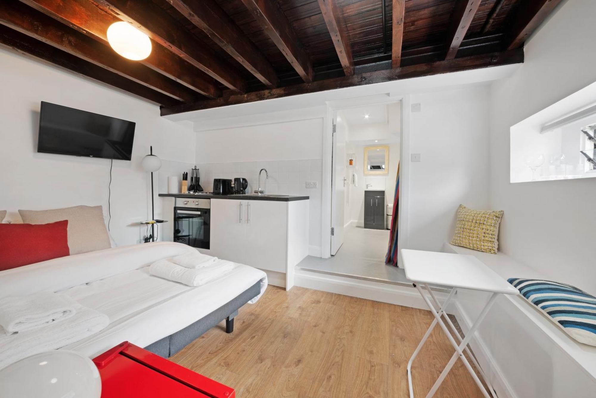 Archway Station Studio - Inexpensive Pied-a-terre Appartamento
